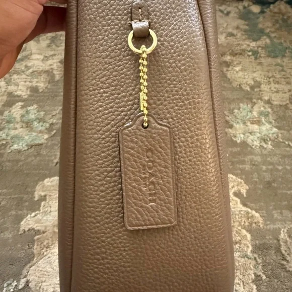 COACH Hadley Convertible Shoulder/Crossbody in Dark Stone with Gold Hardware - Picture 7 of 9